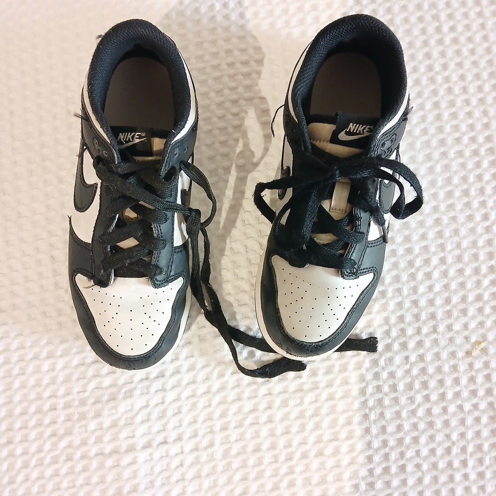 Nike Dunk Low Panda Black White Sneakers CW1588-100 Kids Size 3Y